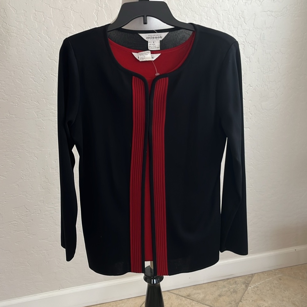 Misook NWOT two piece cardigan and tank set Small